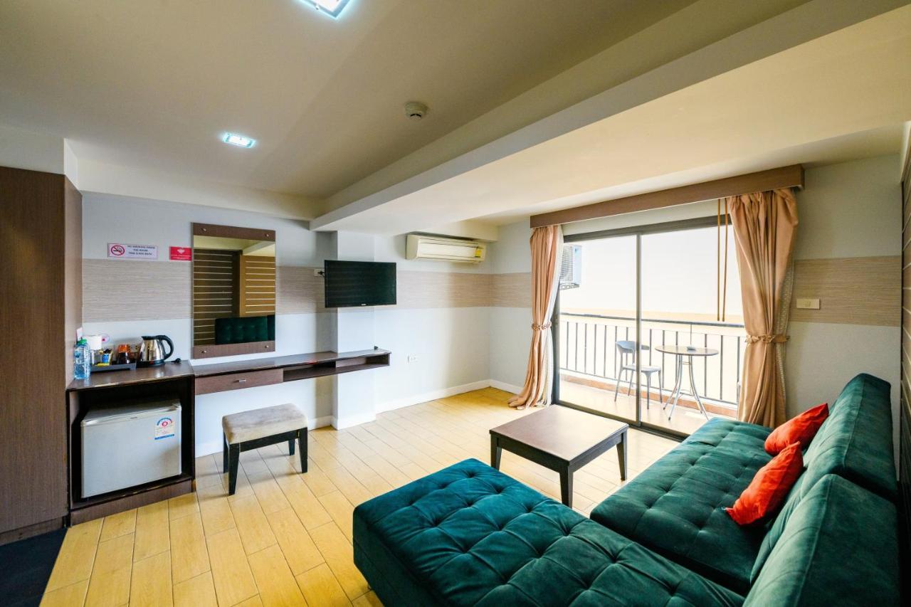 חוף ג'ומטיין Scandia Beach Hotel מראה חיצוני תמונה